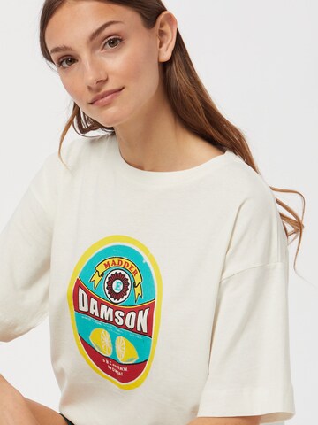 Damson Madder قميص بلون أبيض