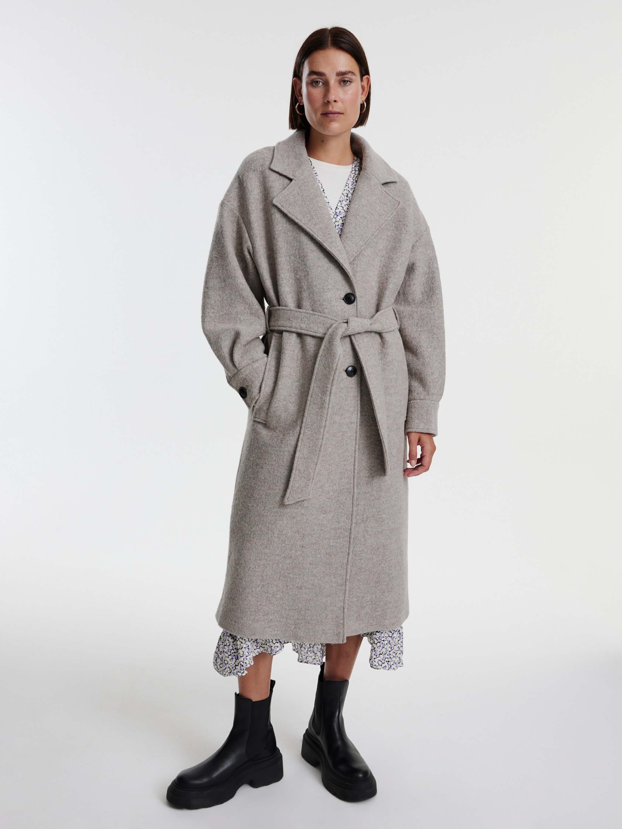 EDITED Produits Manteau mi-saison 'SILKA' beige