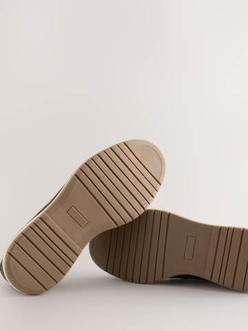 Chaussure à lacets Next en marron