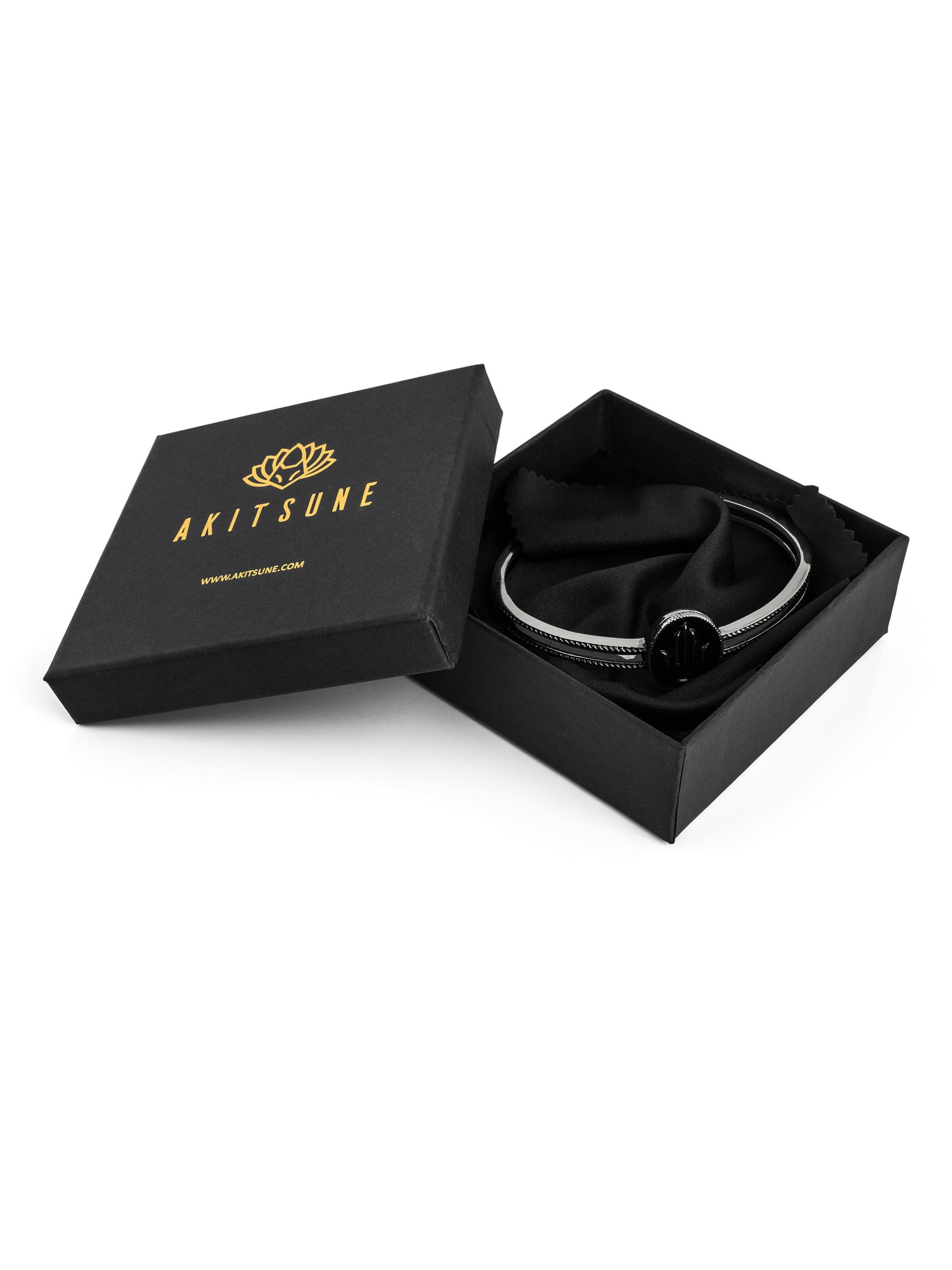 Akitsune Bracelet 'Hamsa' in Silver