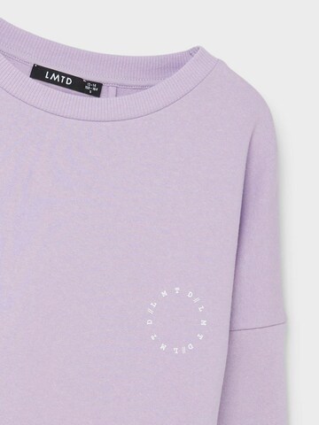 LMTD Sweatshirt in Lila