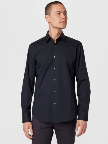 Coupe regular Chemise 'Joe' BOSS en noir : devant