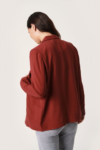 Blazer 'Shirley' SOAKED IN LUXURY en rouge