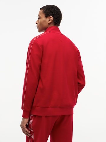 TOMMY HILFIGER Суичъри с качулка 'COUNTRIES' в червено