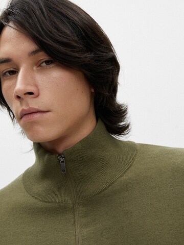 Sweat-shirt Pull&Bear en vert