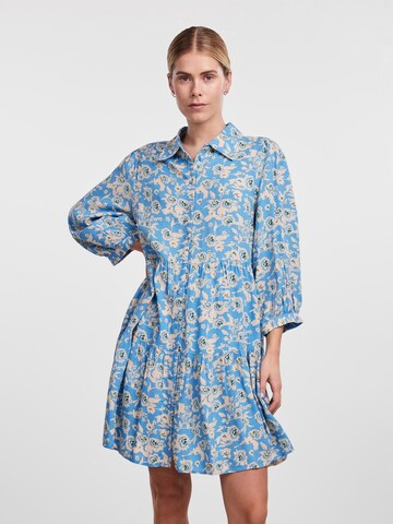 Robe-chemise 'BIMLA' Y.A.S en bleu : devant