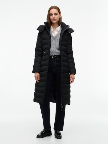 TOMMY HILFIGER Vinterkappa i svart: framsida