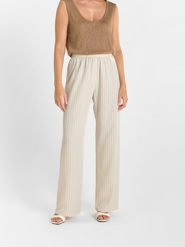 Le Temps Des Cerises Loosefit Broek 'SIDIA' in Beige: voorkant