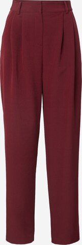 Guido Maria Kretschmer Women Loose fit Trousers with creases 'INKA' in Red: front