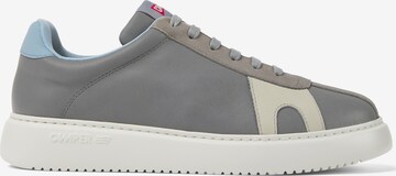 Sneaker bassa 'Runner K21' di CAMPER in grigio