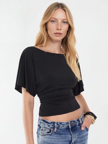 Hiccup T-Shirts in Schwarz: Vorderseite