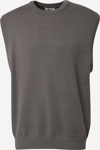 ABOUT YOU x Kevin Trapp Sweater Vest 'Danny' in Grey: front