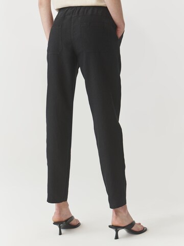 TATUUM Tapered Broek in Zwart