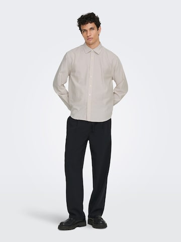 Coupe regular Chemise business 'ONSGiorgio' Only & Sons en beige