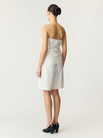 Wide leg Pantaloni con pieghe 'YASDotly' di YAS in bianco
