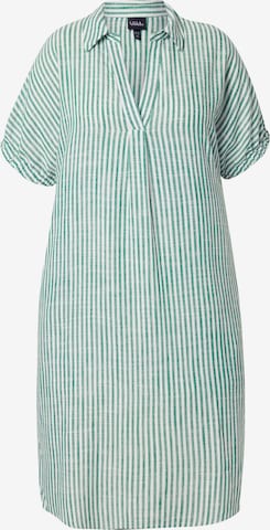Robe Ulla Popken en vert : devant