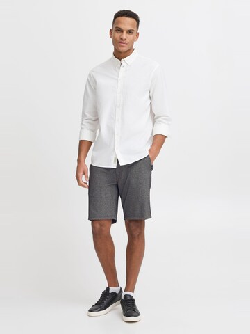 Regular Pantalon chino 'Codie' BLEND en gris