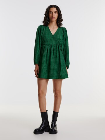 EDITED Dress 'Insa' in Green