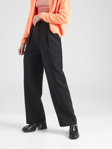 TOPSHOP Loosefit Παντελόνι πλισέ σε μαύρο: μπροστά