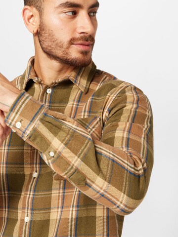 KnowledgeCotton Apparel Comfort fit Button Up Shirt in Brown