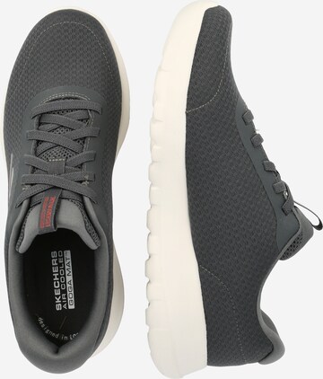 Sneaker bassa 'Go Walk Max - Midshore' di SKECHERS in grigio