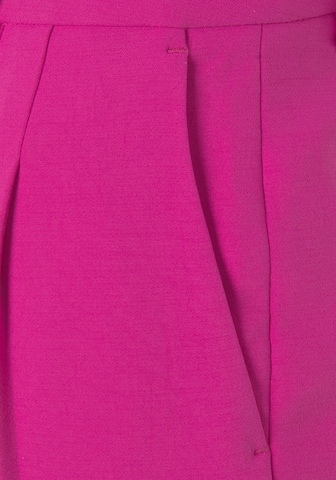 LASCANA Loosefit Kalhoty se sklady v pase – pink