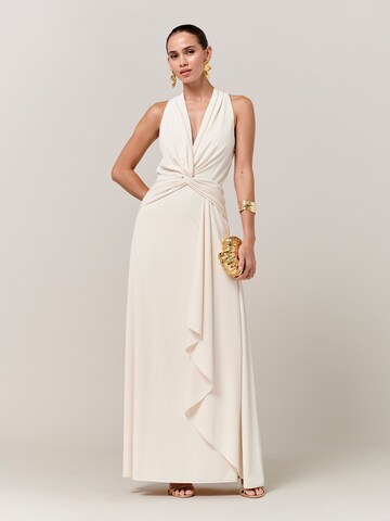 Sável Večerné šaty 'Hennie' - Biela