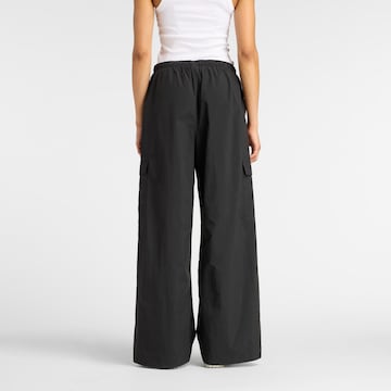 new balance Loosefit Cargobroek in Zwart