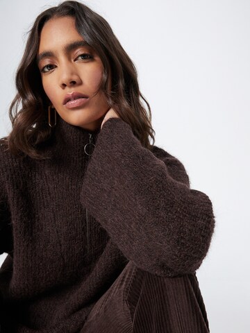 mbym Sweater 'Lachina' in Brown