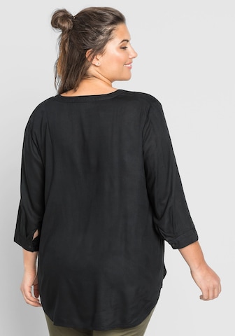 SHEEGO Tunic in Black