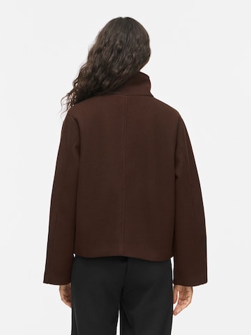 VILA - Chaqueta de entretiempo en marrón