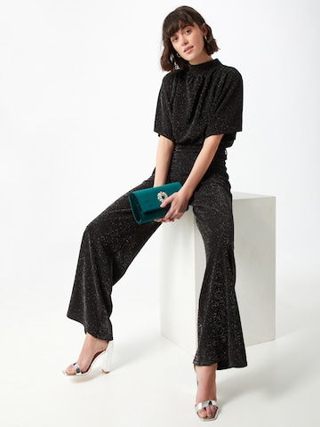 SISTERS POINT - Jumpsuit en negro