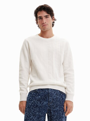 Pull-over Desigual en blanc : devant