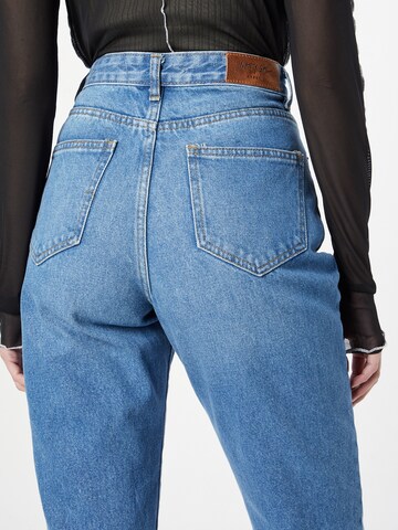 Nasty Gal Tapered Jeans in Blue