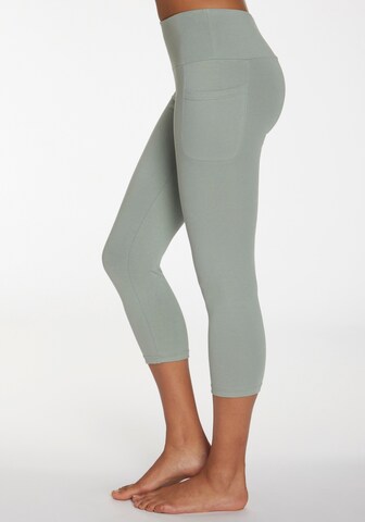 LASCANA ACTIVE Skinny Sports trousers in Green