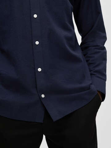 Coupe regular Chemise SELECTED HOMME en bleu