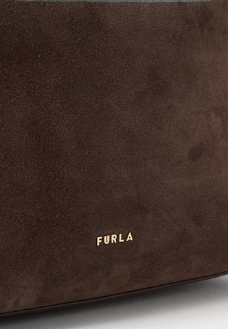 FURLA Schultertasche 'TONIE' in Braun