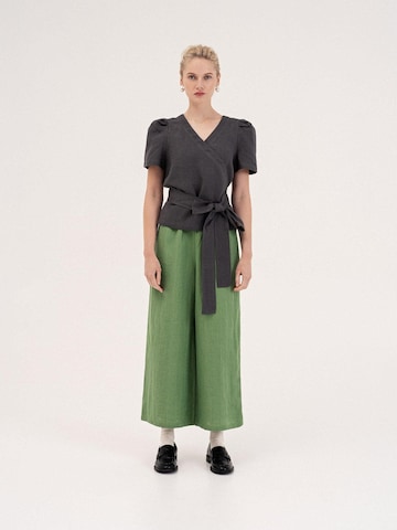 AmourLinen Blouse in Grey