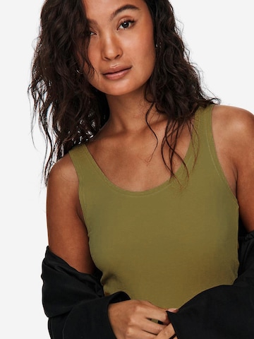 ONLY Top in Green