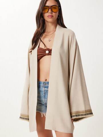 Happiness İstanbul Κιμονό σε μπεζ