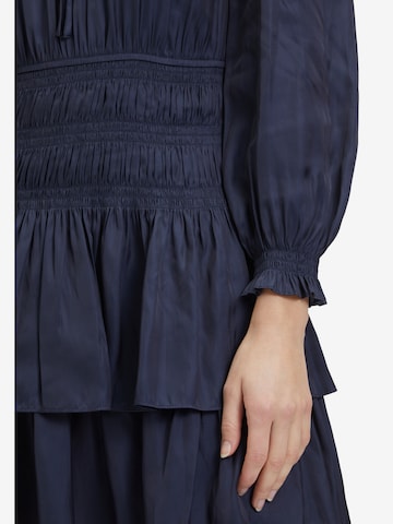 Robe de cocktail Vera Mont en bleu