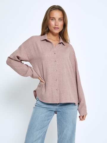 Peppercorn Blouse 'Gaby' in Purple: front