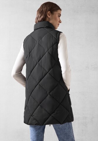 CECIL Vest in Black