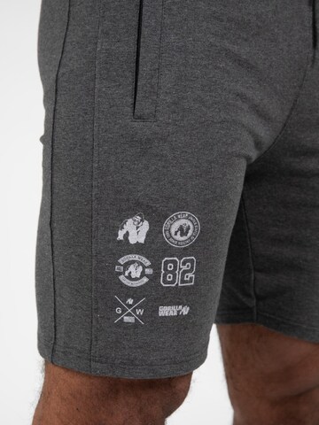 Coupe slim Pantalon de sport 'Lopez' Gorilla Wear en gris