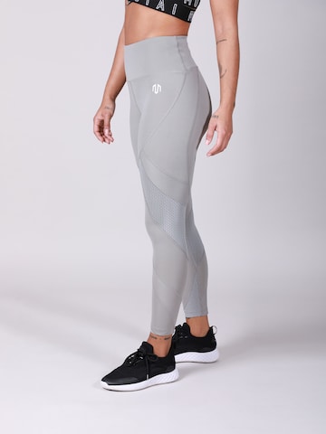 Skinny Pantaloni sportivi 'NAKA' di MOROTAI in grigio