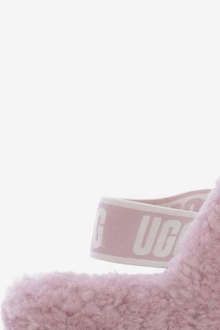 UGG Sandalen 38 in Pink