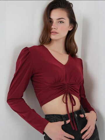 Bigdart Top 'Crop Top' – červená