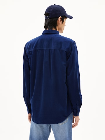 ARMEDANGELS Comfort Fit Hemd SAMY in Blau