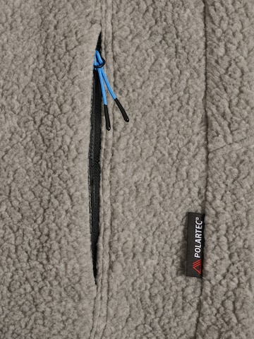 HALO Between-Season Jacket in Beige