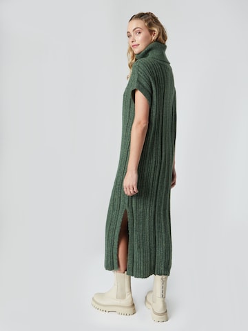 florence by mills exclusive for ABOUT YOU Sukienka 'Nova' w kolorze zielony